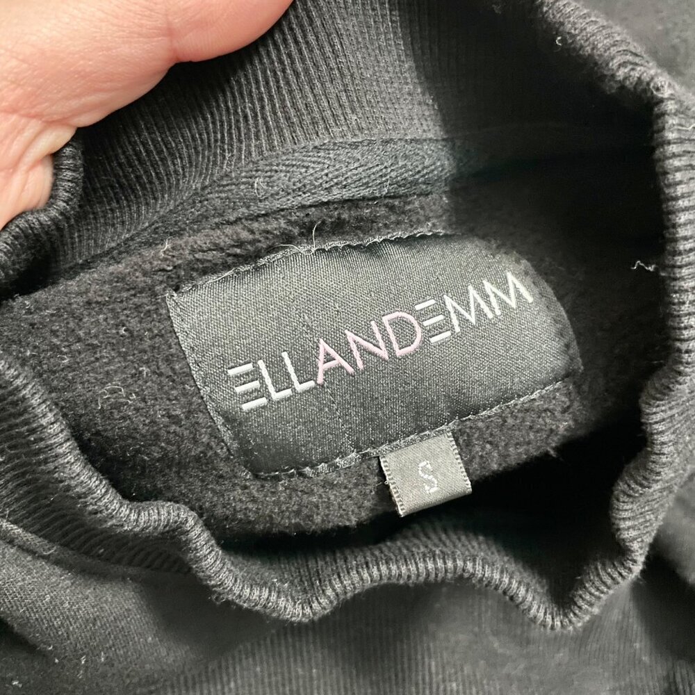 ELLANDEMM  Black CHA CHA Fuzzy Letter Crew Neck Sweatshirt S - Picture 3 of 5